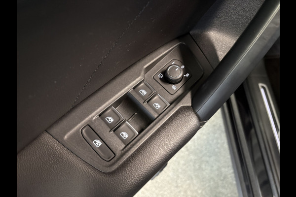 Seat Tarraco 1.5 TSi 150pk DSG Xcellence SCHUIFDAK/BEATSAUDIO/LEDER/DODEHOEK/20INCH