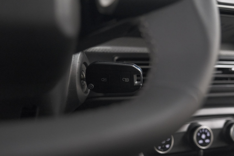 Citroën C3 1.2 Turbo 100pk Plus | Nieuw Model | Apple Carplay | Parkeersensoren