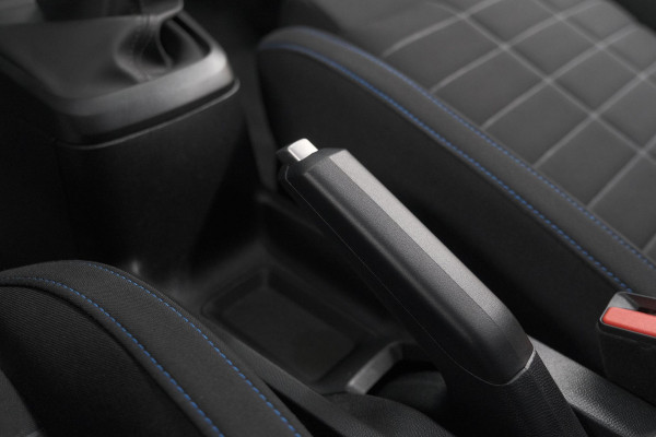 Citroën C3 1.2 Turbo 100pk Plus | Nieuw Model | Apple Carplay | Parkeersensoren