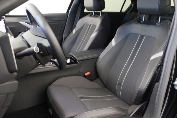 Opel Astra 1.2 Turbo GS |Stoel/stuur verw.|360 Camera|