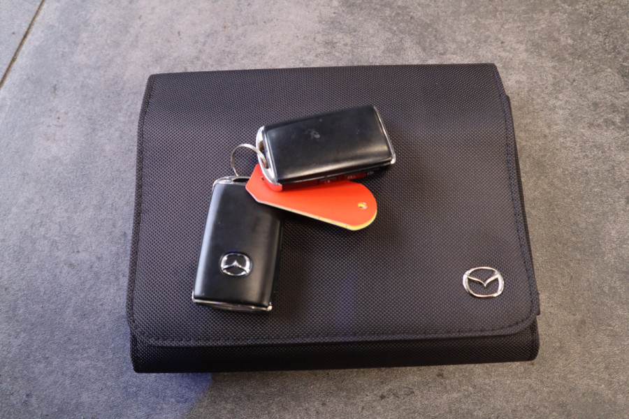 Mazda CX-30 2.0 e-SkyActiv-X M Hybrid Luxury BOSE 19'' 24 maanden garantie mogelijk (*vraag naar de voorwaarden)