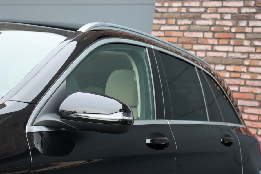 Mercedes-Benz GLC 300e 4MATIC Premium Plus | Distronic+ | Panoramadak | Memory | Leder | Trekhaak | Camera | Sfeerverlichting | Augmented Reality | Stoelverwarming |