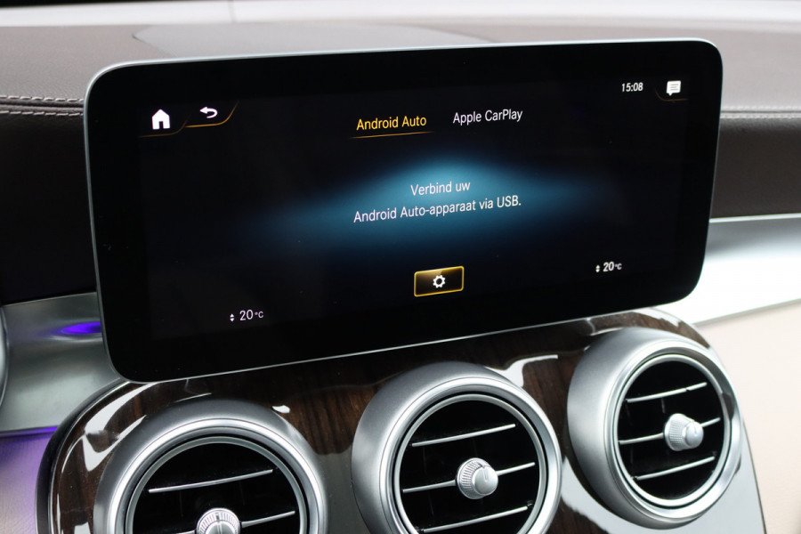 Mercedes-Benz GLC 300e 4MATIC Premium Plus | Distronic+ | Panoramadak | Memory | Leder | Trekhaak | Camera | Sfeerverlichting | Augmented Reality | Stoelverwarming |