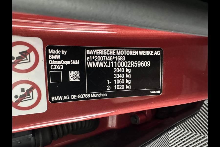 MINI Clubman 2.0 Cooper S ALL4 Premier Plus JCW (INCL-BTW) Aut * PANO | LUXURY-LEATHER | FULL-LED | HEATED-SPORTSEATS | DIGI-COCKPIT | AMBIENT-LIGHT | PRIVACY-GLASS | HEAD-UP | PDC | CAMERA | DAB  | KEYLESS | TOWBAR | 18"ALU*