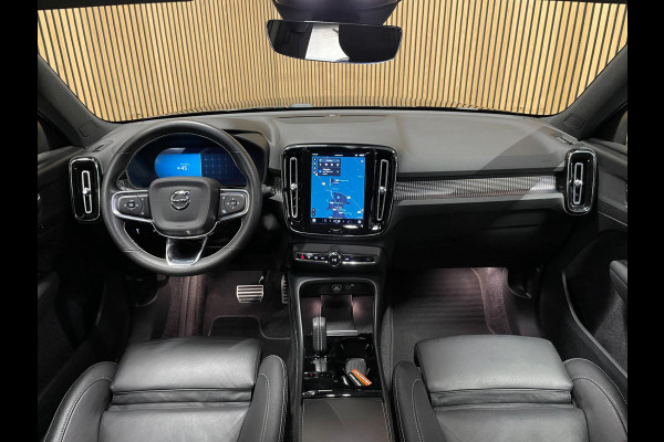Volvo XC40 Recharge P8 AWD R-Design|TREKH.|LEDER|ELEK. KLEP|ACC|CARPLAY|CAMERA|CLIMATE+CRUISE CONTROL|NL-AUTO|NAP|INCL.BTW|1e EIG|