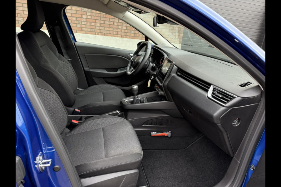 Renault Clio 1.0 TCe / Navigatie / Apple CarPlay - Android / 1e Eigenaar / ALL-Season banden / Cruise Control / PDC met optische w