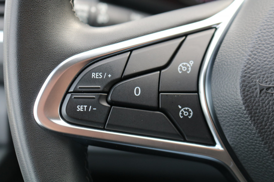 Renault Trafic 2.0 dCi 150pk L2 H1 DC Luxe Black Edition