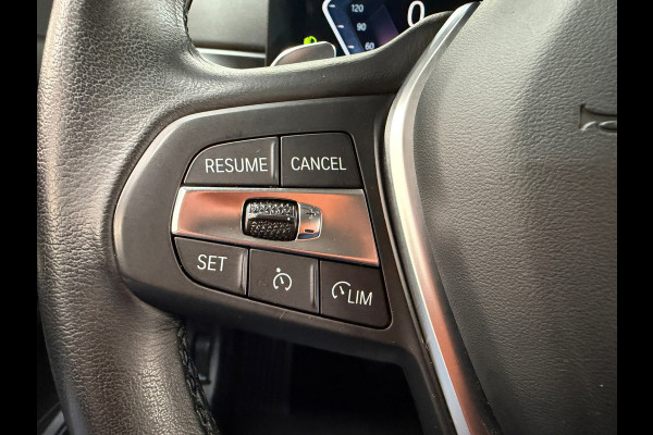 BMW 3-serie 320e LCI |Facelift | Widescreen | 2 sets velgen | Plug-in | NL Auto | NAP
