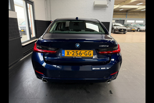 BMW 3-serie 320e LCI |Facelift | Widescreen | 2 sets velgen | Plug-in | NL Auto | NAP