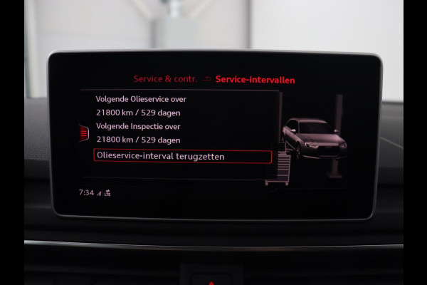 Audi A4 40 TFSI Sport S Line Black Edition | Stoelverwarming | Adaptive cruise | Keyless | Virtual Cockpit | Carplay | Half leder | Navigatie | Full LED | 19'' | Sportstoelen | Sfeerverlichting