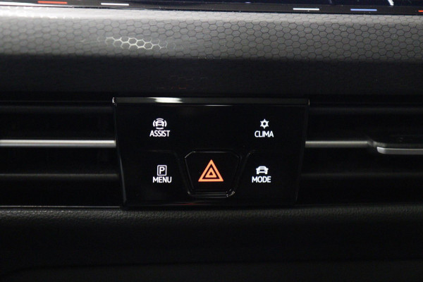 Volkswagen Golf 2.0 TSI GTI CLUBSPORT 45 JAHRE /PANO/AKRA/IQ-LIGHT/NURBURGRING//VOLL