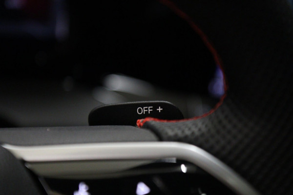 Volkswagen Golf 2.0 TSI GTI CLUBSPORT 45 JAHRE /PANO/AKRA/IQ-LIGHT/NURBURGRING//VOLL