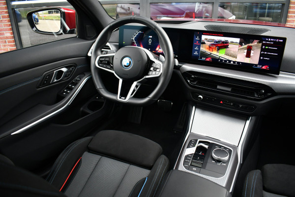 BMW 3 Serie Touring 330e M-Sport Pro LCI-2 Pano Trekh 360 HUD 19inch El-zetels