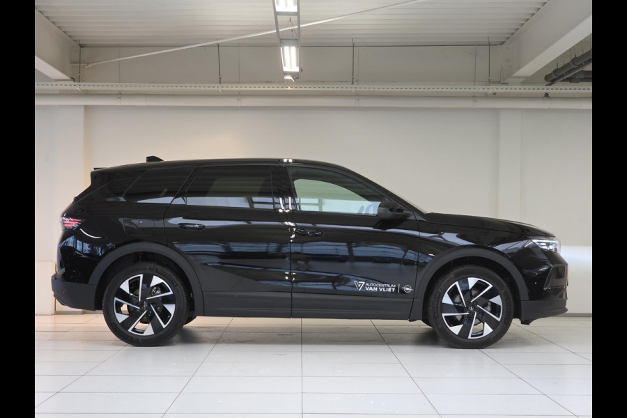 Opel Grandland 1.2 Turbo Hybrid GS Navigatie | Stoelverwarming | Stuurwielverwarming | Draadloze Telefoonlader