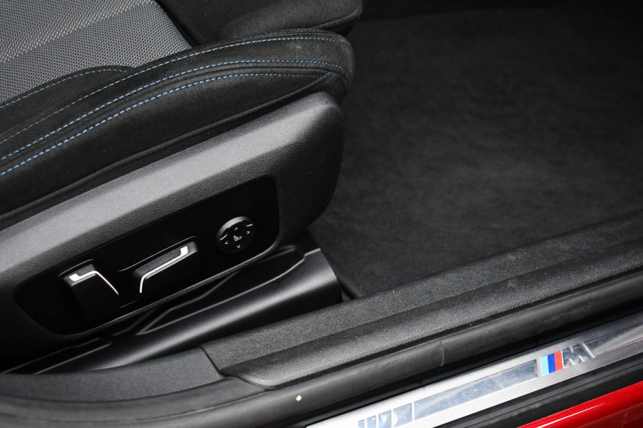 BMW 3 Serie Touring 330e M-Sport Pro LCI-2 Pano Trekh 360 HUD 19inch El-zetels