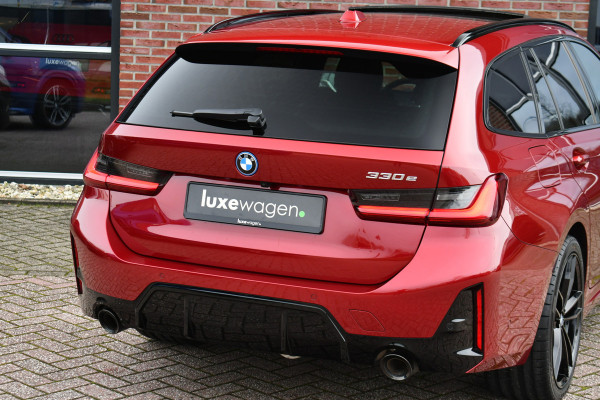 BMW 3 Serie Touring 330e M-Sport Pro LCI-2 Pano Trekh 360 HUD 19inch El-zetels