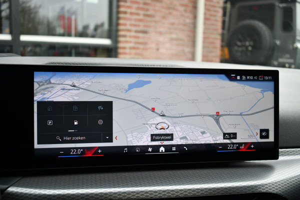 BMW 3 Serie Touring 330e M-Sport Pro LCI-2 Pano Trekh 360 HUD 19inch El-zetels