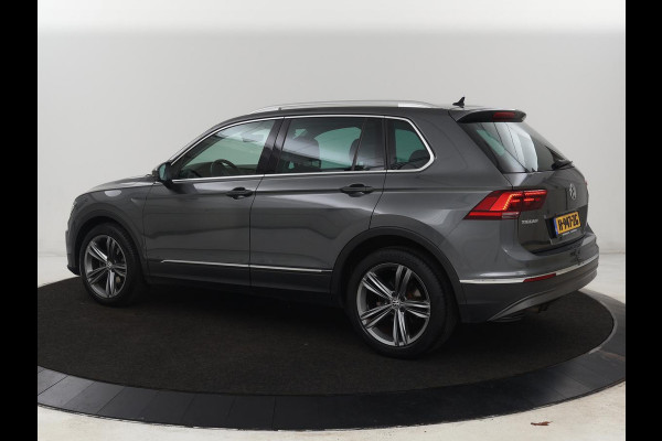 Volkswagen Tiguan 1.4 TSI Highline | Stoelverwarming | Carplay | Adaptief LED | Virtual Cockpit | Navigatie | Adaptive cruise | Parkeerhulp | Climate control