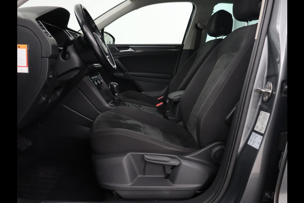 Volkswagen Tiguan 1.4 TSI Highline | Stoelverwarming | Carplay | Adaptief LED | Virtual Cockpit | Navigatie | Adaptive cruise | Parkeerhulp | Climate control