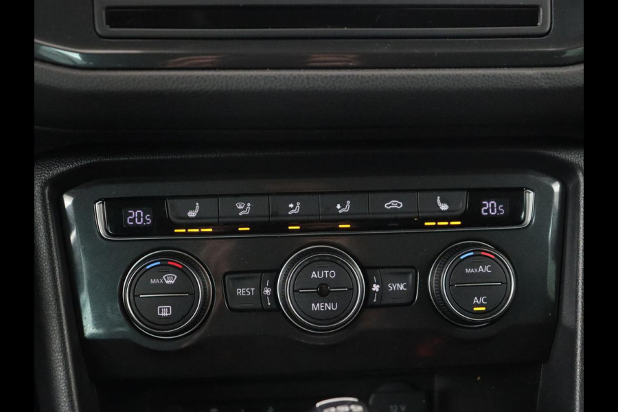 Volkswagen Tiguan 1.4 TSI Highline | Stoelverwarming | Carplay | Adaptief LED | Virtual Cockpit | Navigatie | Adaptive cruise | Parkeerhulp | Climate control