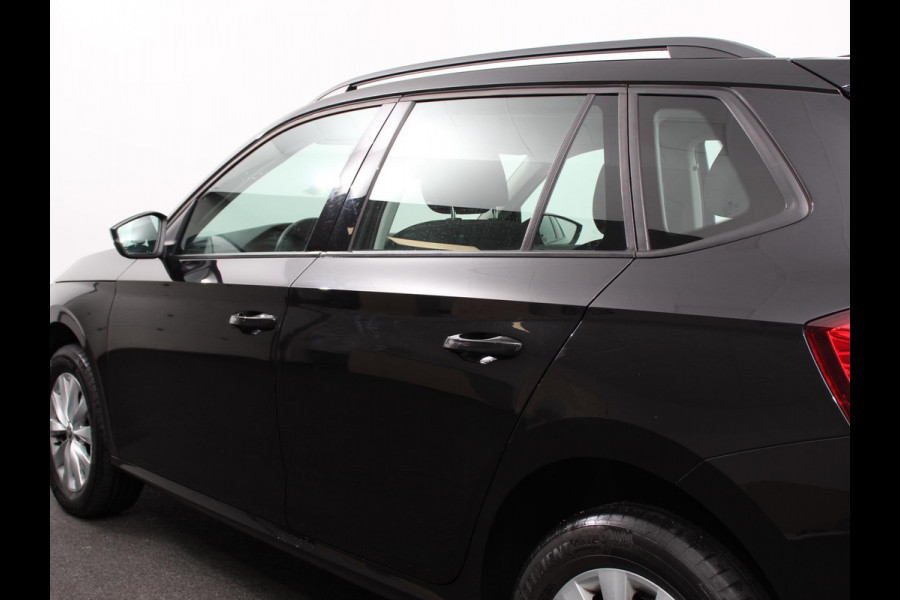 Škoda Kamiq 1.0 TSI 110pk DSG Tour de France Navigatie Apple Carplay/Android Auto Cimate Control Camera Parkeer sensoren Led Adaptive Cruise Control