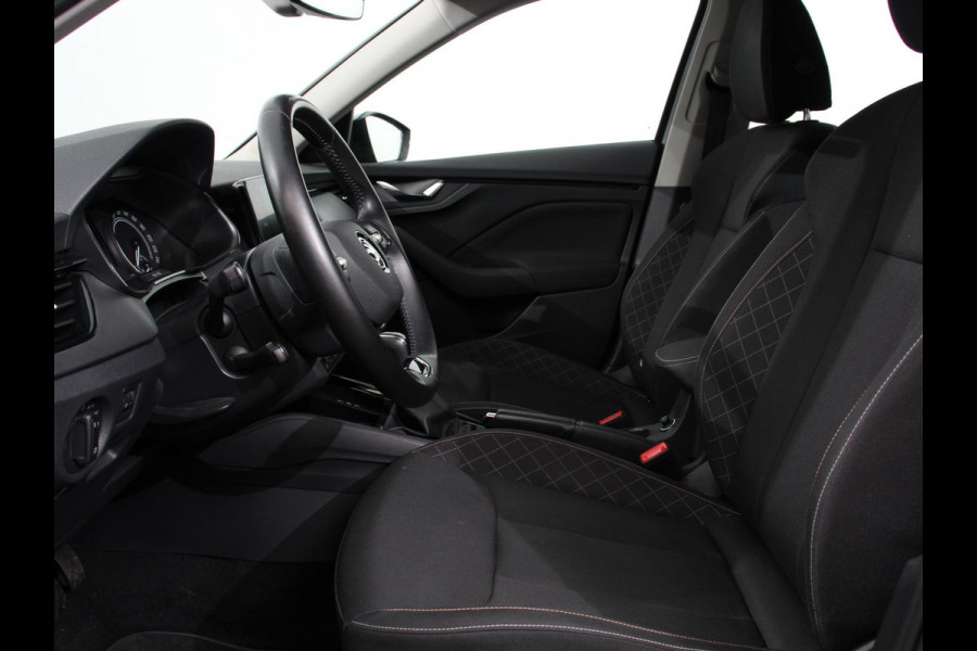 Škoda Kamiq 1.0 TSI 110pk DSG Tour de France Navigatie Apple Carplay/Android Auto Cimate Control Camera Parkeer sensoren Led Adaptive Cruise Control