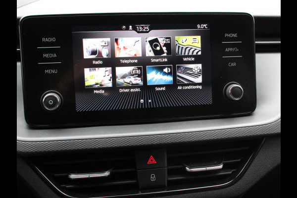 Škoda Kamiq 1.0 TSI 110pk DSG Tour de France Navigatie Apple Carplay/Android Auto Cimate Control Camera Parkeer sensoren Led Adaptive Cruise Control