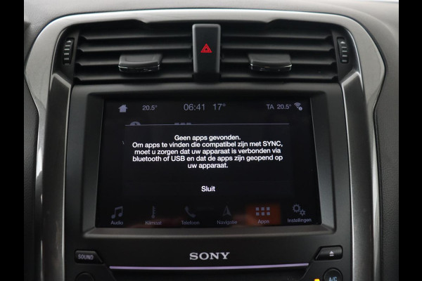 Ford Mondeo 2.0 IVCT HEV Titanium | Adaptive cruise | Stoelverwarming | Camera | Full LED | Carplay | Navigatie | Dodehoek detectie | Keyless | Park Assist | Climate control | Getint glas