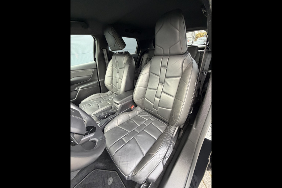 DS Ds 3 Crossback 100pk Opera (Camera - Leder - LED Matrix - Parkeersensoren V+A - Automatische Airco - Apple Carplay - Navigatie - Head up)