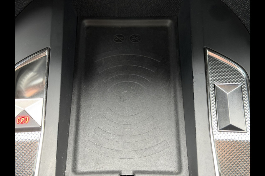 DS Ds 3 Crossback 100pk Opera (Camera - Leder - LED Matrix - Parkeersensoren V+A - Automatische Airco - Apple Carplay - Navigatie - Head up)