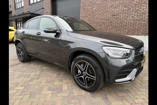 Mercedes-Benz GLC Coupé 300e 4MATIC / Trekhaak / Elec-Achterklep / NAVI + Camera / Leder-Alcantara incl. Verwarming