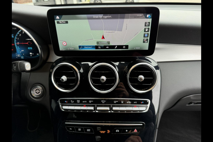 Mercedes-Benz GLC Coupé 300e 4MATIC / Trekhaak / Elec-Achterklep / NAVI + Camera / Leder-Alcantara incl. Verwarming
