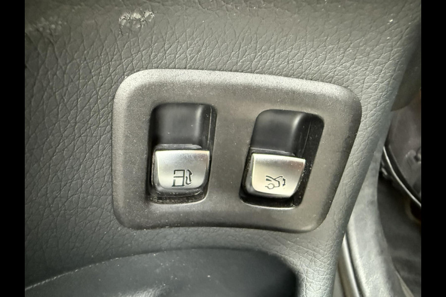 Mercedes-Benz GLC Coupé 300e 4MATIC / Trekhaak / Elec-Achterklep / NAVI + Camera / Leder-Alcantara incl. Verwarming