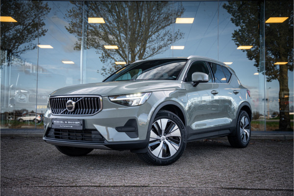 Volvo XC40 T4 Recharge Core Bright ** Camera ** Stuurverwarming **