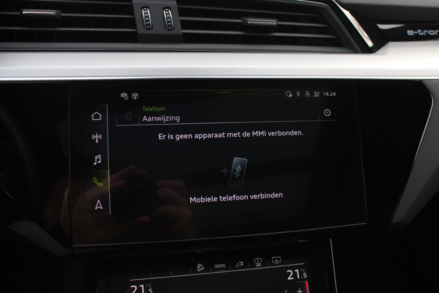 Audi e-tron Sportback S quattro 95 kWh / Panoramadak / Camera / RS Seats / 21'' / B&O / Intr.voorverwarming / Luchtvering / Matrix LED / CarPlay / Stoelverwarming / DAB / ACC