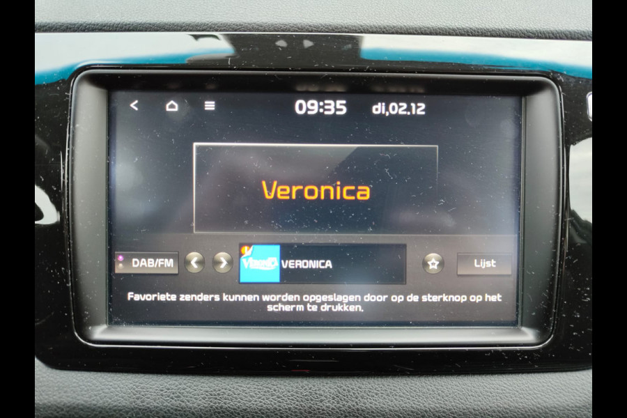 Kia e-Niro ExecutiveLine 64kWh Warmtepomp Leder Pdc Elek.Stoel+Memory Navi Ecc Camera Apple Carplay Android Auto Stoelverwarming+Koeling Stuurverwarming Lmv Privacy Glas DAB Vess Lane Assist Blind Spot 1e Eigenaar Origineel Nederlandse Auto Zeer compleet!