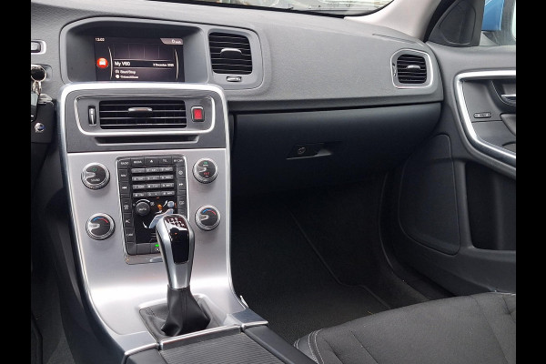 Volvo V60 2.0 T3 Momentum | Trekhaak 1600kg | Navi | Climate | Memory Seat | occasion