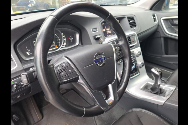 Volvo V60 2.0 T3 Momentum | Trekhaak 1600kg | Navi | Climate | Memory Seat | occasion