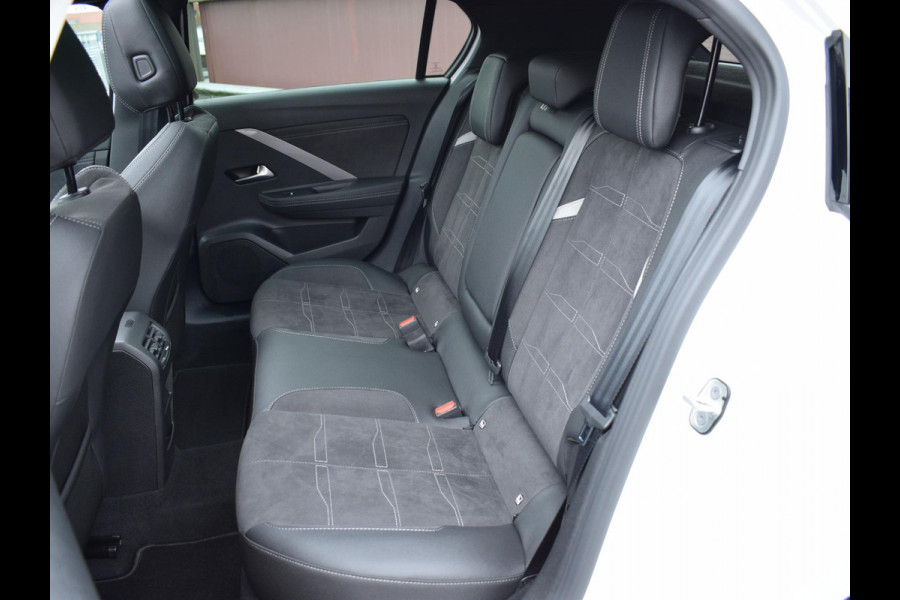 Opel Astra 1.2 Turbo Hybrid Ultimate SCHUIFDAK | ALCANTARA | ACHTERUITRIJCAMERA MET SENSOREN | NAVI & CARPLAY |