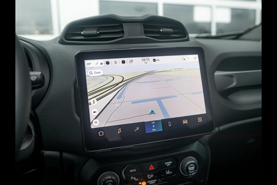 Jeep Renegade 4xe 240 Plug-in Hybrid Electric The North Star | Teck Pack | Winter Pack | Navi