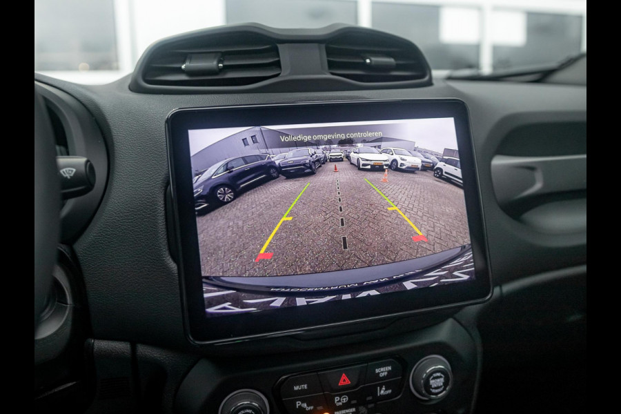 Jeep Renegade 4xe 240 Plug-in Hybrid Electric The North Star | Teck Pack | Winter Pack | Navi