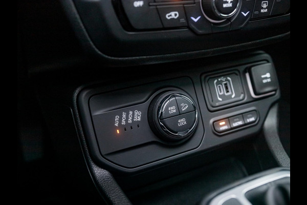 Jeep Renegade 4xe 240 Plug-in Hybrid Electric The North Star | Teck Pack | Winter Pack | Navi