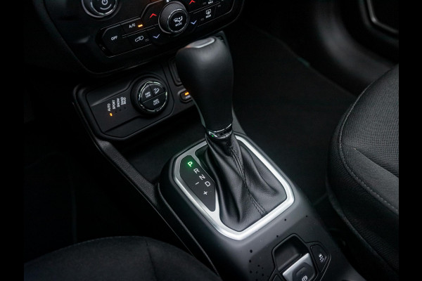 Jeep Renegade 4xe 240 Plug-in Hybrid Electric The North Star | Teck Pack | Winter Pack | Navi