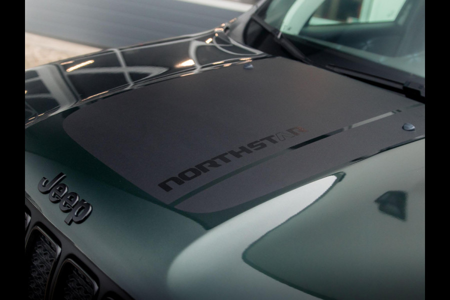 Jeep Renegade 4xe 240 Plug-in Hybrid Electric The North Star | Teck Pack | Winter Pack | Navi