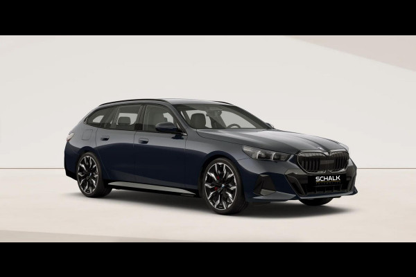 BMW 5 Serie Touring 520i|M-sport|Fisc€70.000|H&K|Pano|E-haak