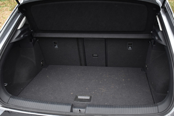 Volkswagen T-Roc 1.5 TSI DSG 150PK STYLE TREKHAAK/VIRTUAL/CAMERA