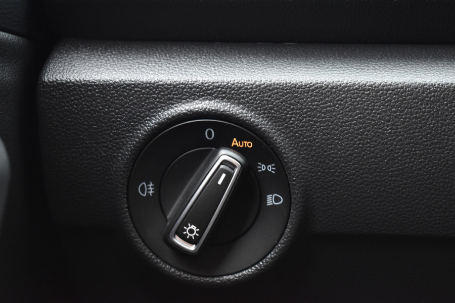 Volkswagen T-Roc R 2.0 TSI 300PK DSG 4MOTION R-SPORT LEDER/CAMERA/NAVI/VIRTUAL