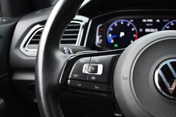 Volkswagen T-Roc R 2.0 TSI 300PK DSG 4MOTION R-SPORT LEDER/CAMERA/NAVI/VIRTUAL