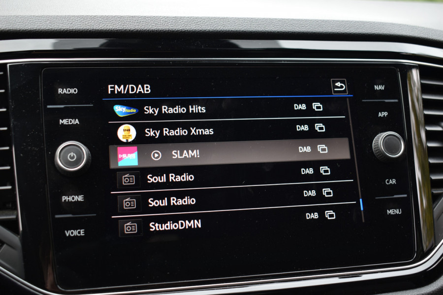 Volkswagen T-Roc R 2.0 TSI 300PK DSG 4MOTION R-SPORT LEDER/CAMERA/NAVI/VIRTUAL