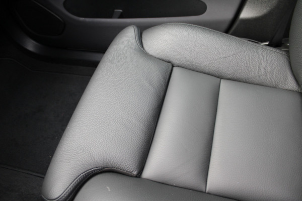 Volvo XC60 2.0 T6 Plug-in hybrid AWD Plus Bright | Luchtvering | Trekhaak | H&K | 360 Camera | Full